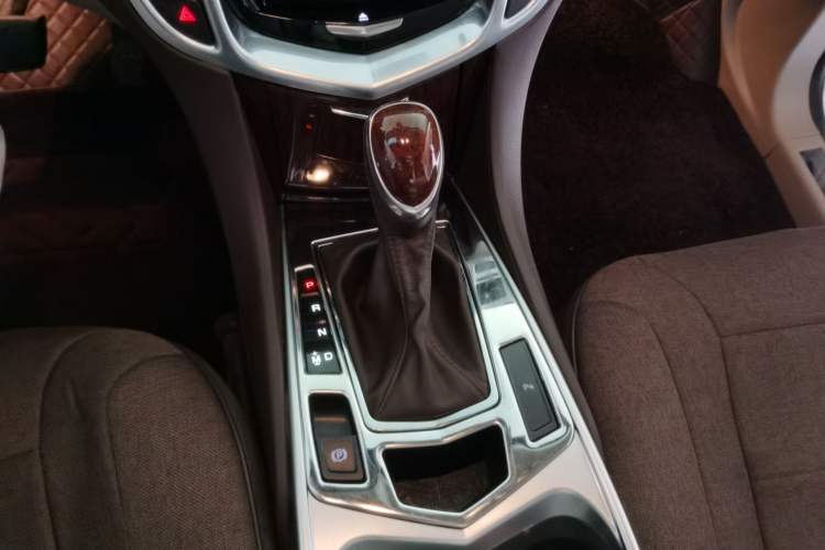 Used Cadillac SRX 2014 3.0L Luxury Model Gear Lever