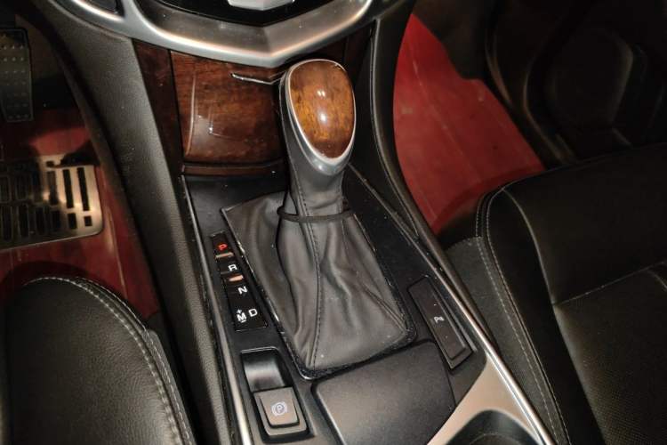 Used Cadillac SRX 2014 3.0L Luxury Model Gear Lever