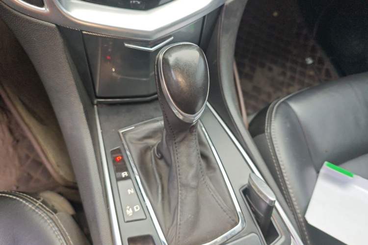 Used Cadillac SRX 2014 3.0L Comfort Model Gear Lever