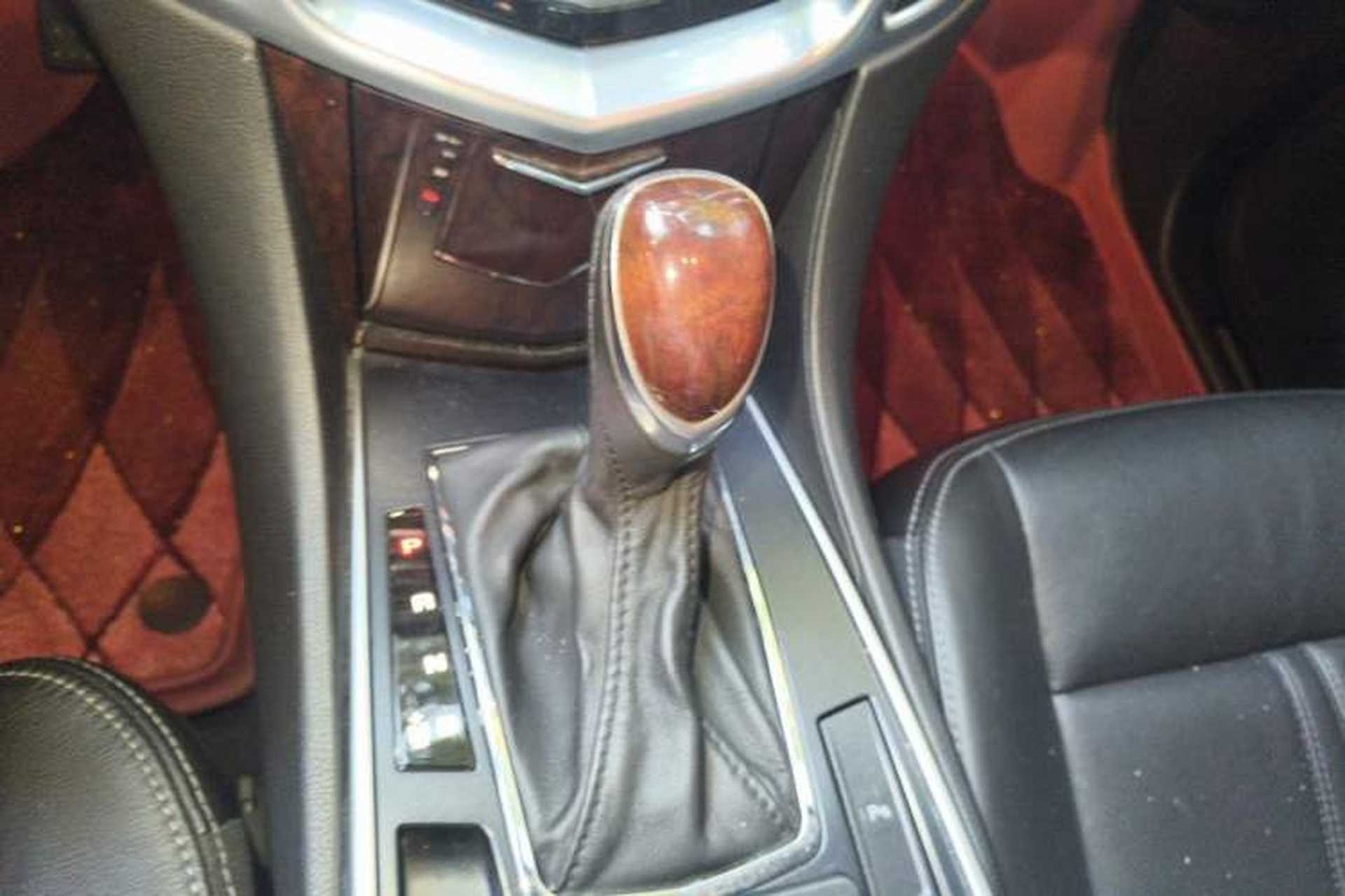 Used Cadillac SRX 2014 3.0L Leading Model Gear Lever