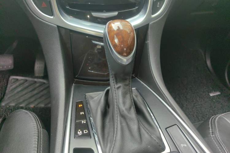 Used Cadillac SRX 2014 3.0L Elite Model Gear Lever