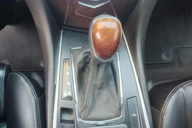 Used Cadillac SRX 2014 3.0L Luxury Model Gear Lever