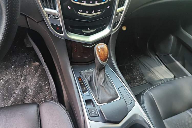 Used Cadillac SRX 2014 3.0L Leading Model Gear Lever