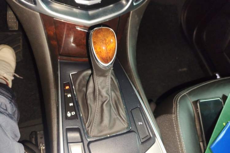 Used Cadillac SRX 2014 3.0L Leading Model Gear Lever
