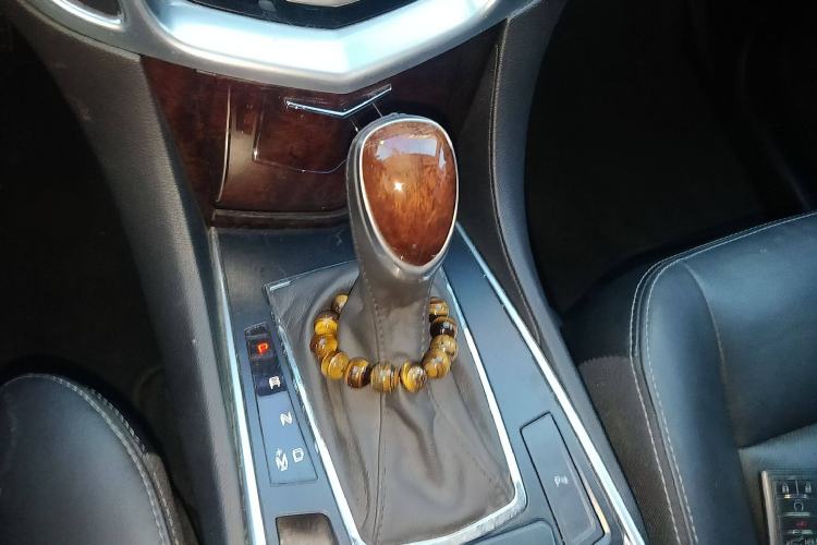 Used Cadillac SRX 2014 3.0L Luxury Model Gear Lever