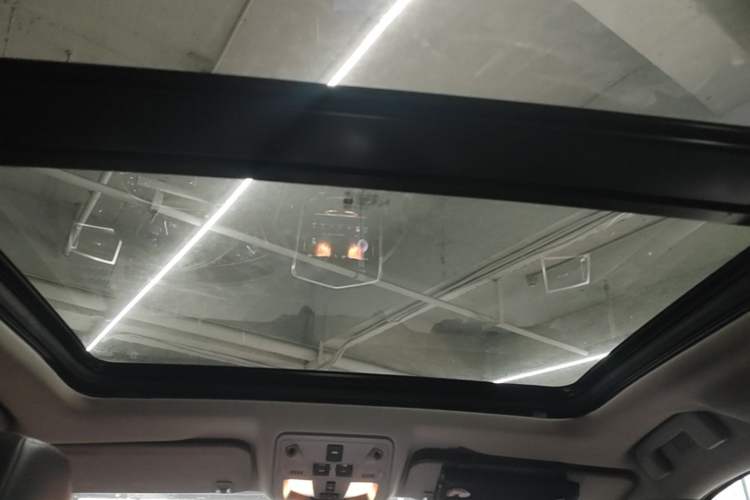 Used Cadillac SRX 2014 3.0L Comfort Model Headliner