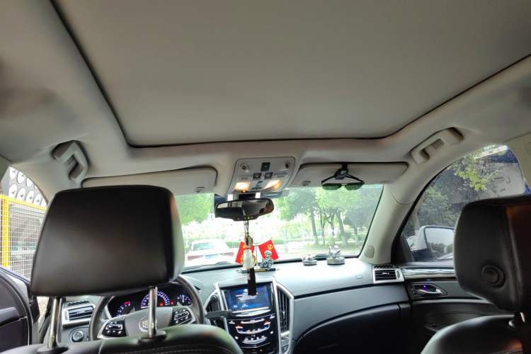 Used Cadillac SRX 2014 3.0L Elite Model Headliner