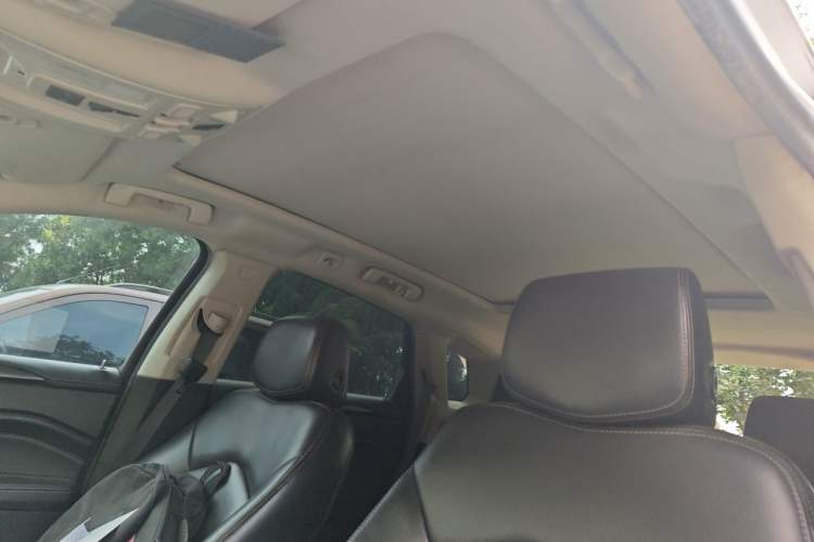 Used Cadillac SRX 2014 3.0L Comfort Model Headliner