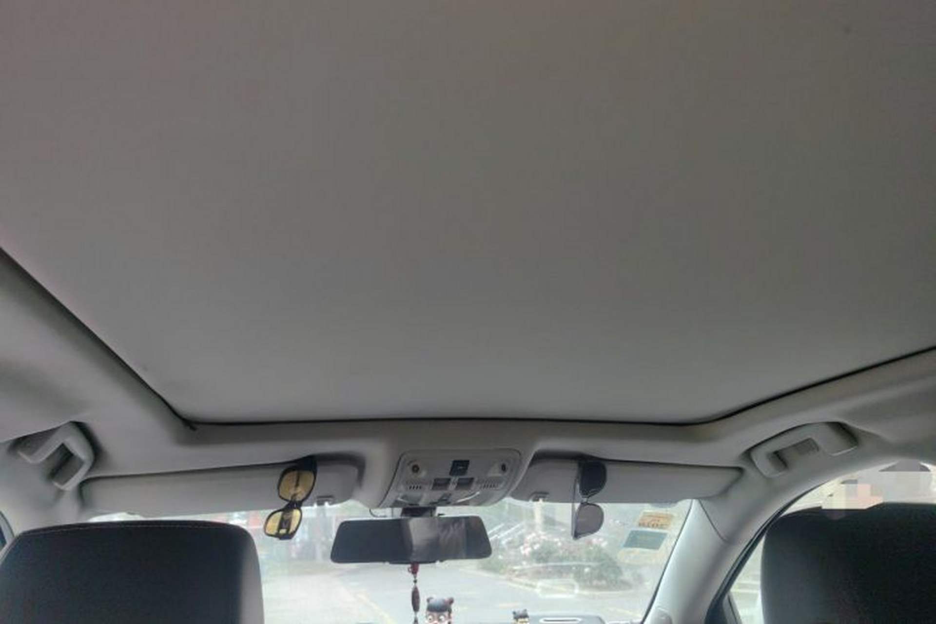 Used Cadillac SRX 2014 3.0L Elite Model Headliner