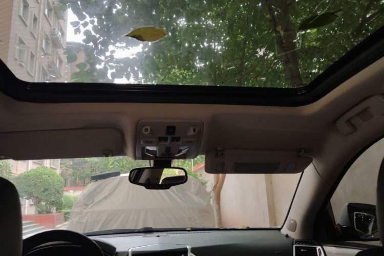 Used Cadillac SRX 2014 3.0L Comfort Model Headliner