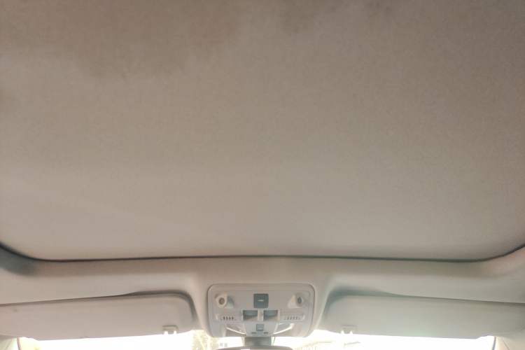 Used Cadillac SRX 2014 3.0L Luxury Model Headliner