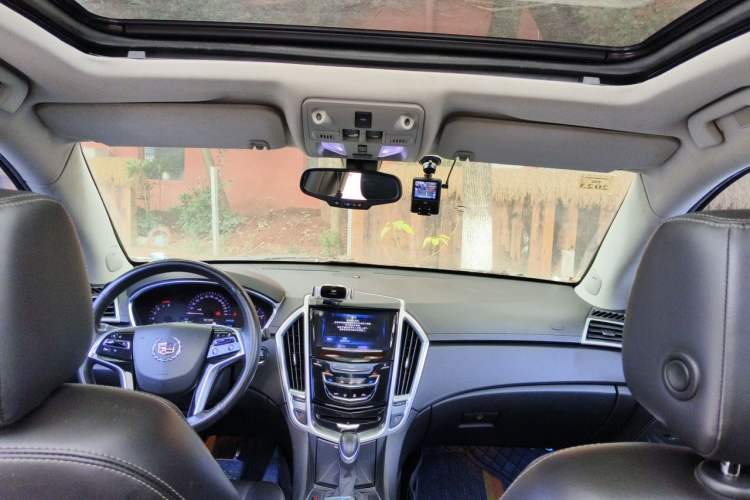 Used Cadillac SRX 2014 3.0L Comfort Model Headliner