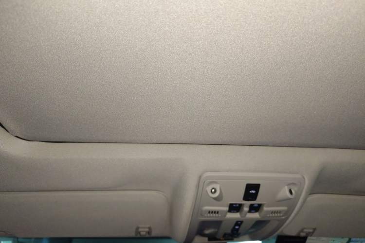 Used Cadillac SRX 2014 3.0L Leading Model Headliner