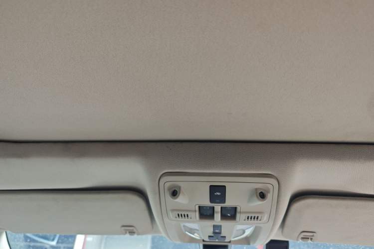 Used Cadillac SRX 2014 3.0L Elite Model Headliner