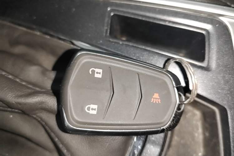 Used Cadillac SRX 2014 3.0L Comfort Model Interior 1