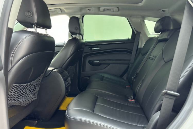 Used Cadillac SRX 2014 3.0L Comfort Model Interior 2