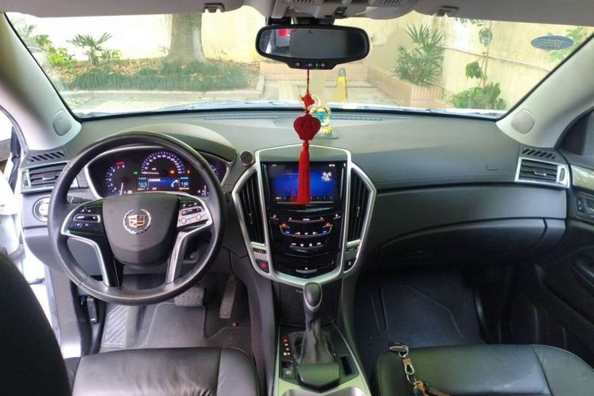 Used Cadillac SRX 2014 3.0L Comfort Model Interior 2