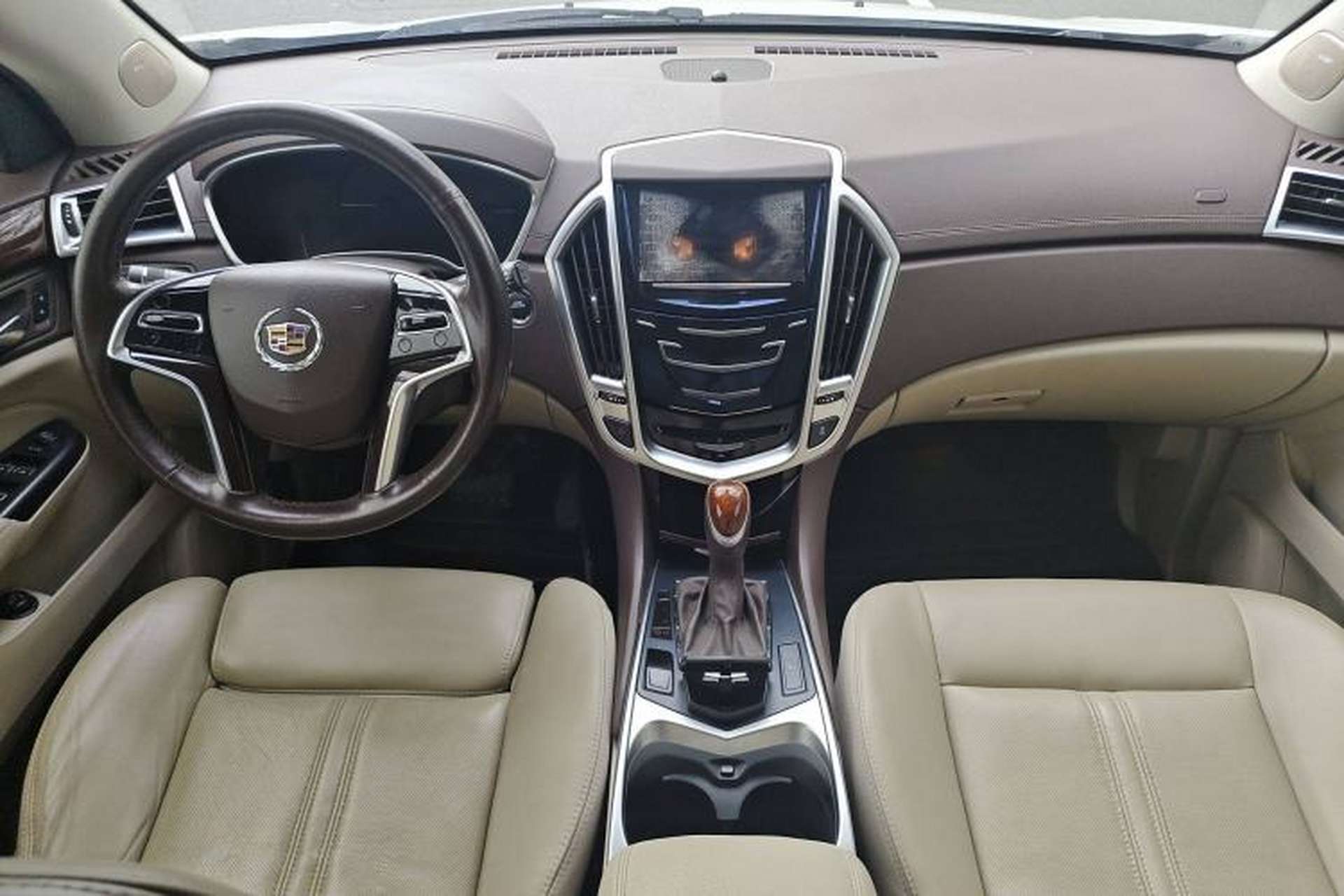 Used Cadillac SRX 2014 3.0L Elite Model Interior 3