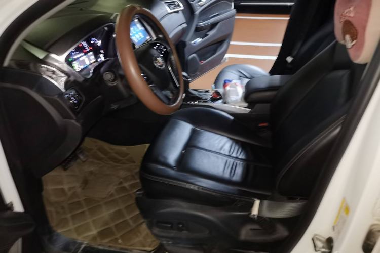 Used Cadillac SRX 2014 3.0L Comfort Model Left Front Seat