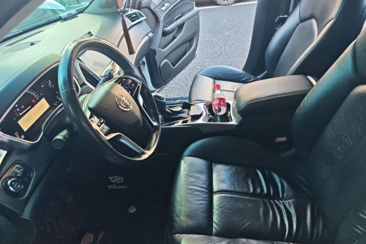 Used Cadillac SRX 2014 3.0L Comfort Model Left Front Seat