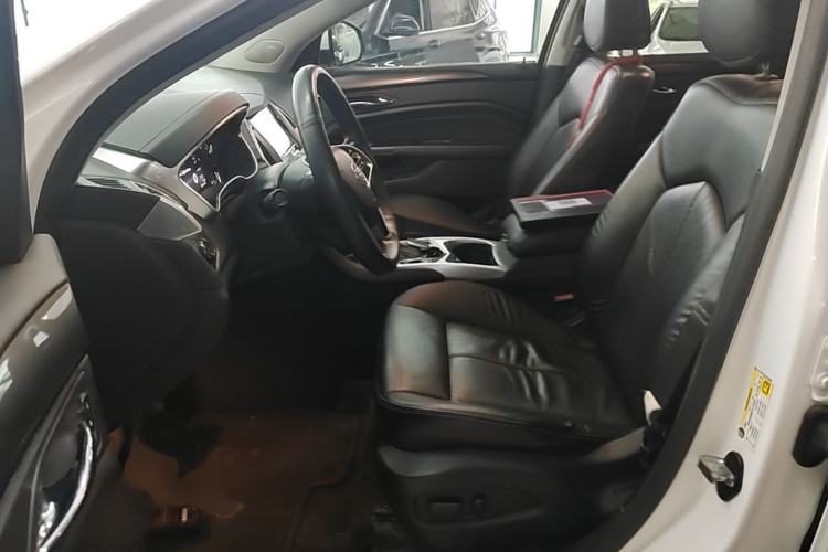 Used Cadillac SRX 2014 3.0L Comfort Model Left Front Seat