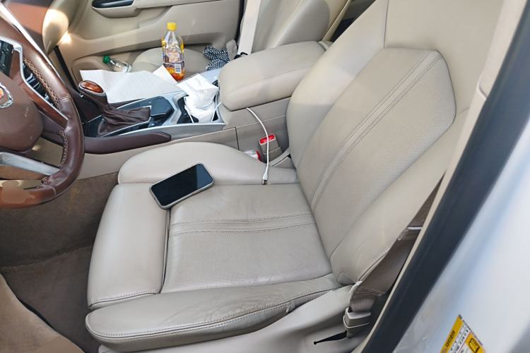 Used Cadillac SRX 2014 3.0L Elite Model Left Front Seat
