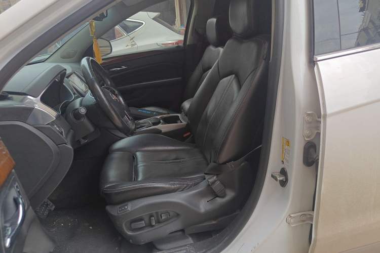 Used Cadillac SRX 2014 3.0L Elite Model Left Front Seat