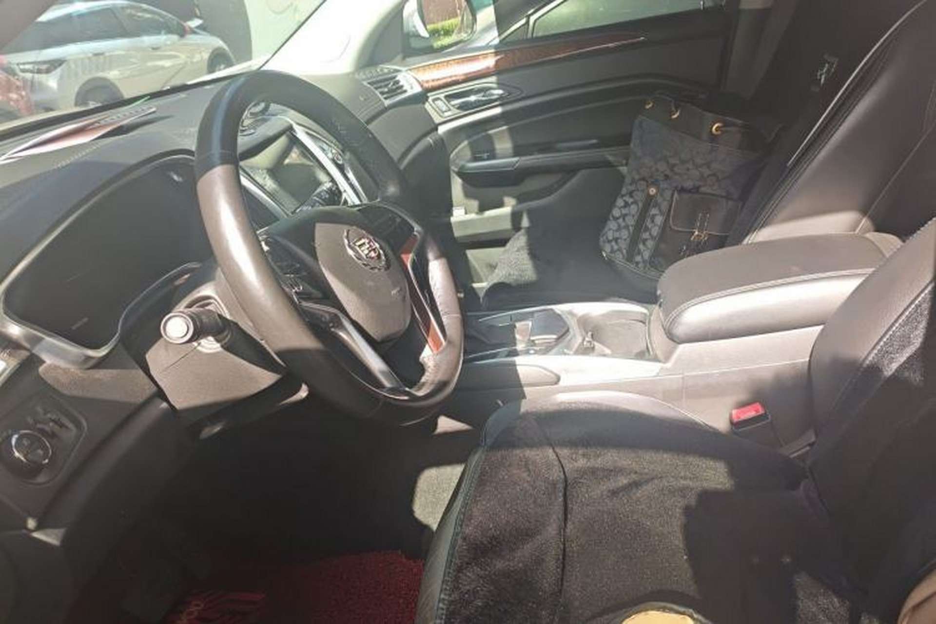 Used Cadillac SRX 2014 3.0L Luxury Model Left Front Seat
