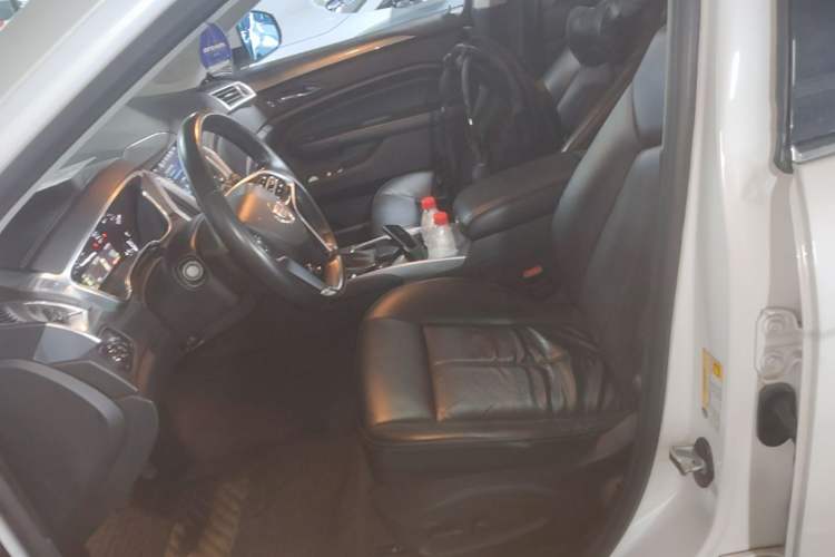 Used Cadillac SRX 2014 3.0L Comfort Model Left Front Seat