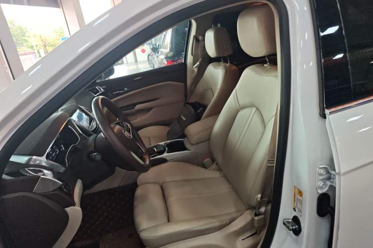 Used Cadillac SRX 2014 3.0L Elite Model Left Front Seat