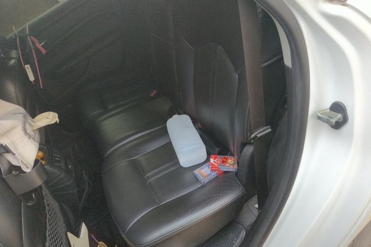 Used Cadillac SRX 2014 3.0L Luxury Model Left Rear Seat