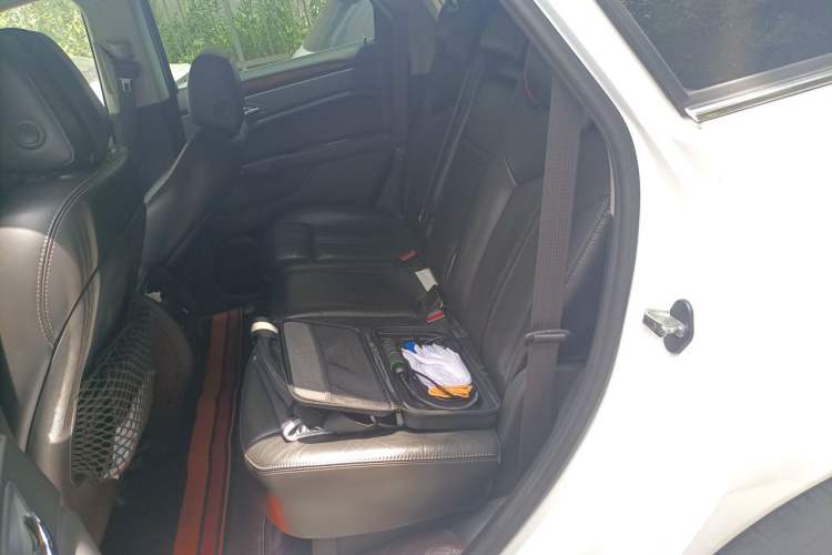 Used Cadillac SRX 2014 3.0L Elite Model Left Rear Seat