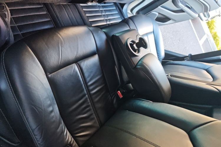 Used Cadillac SRX 2014 3.0L Comfort Model Left Rear Seat