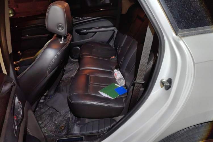 Used Cadillac SRX 2014 3.0L Luxury Model Left Rear Seat