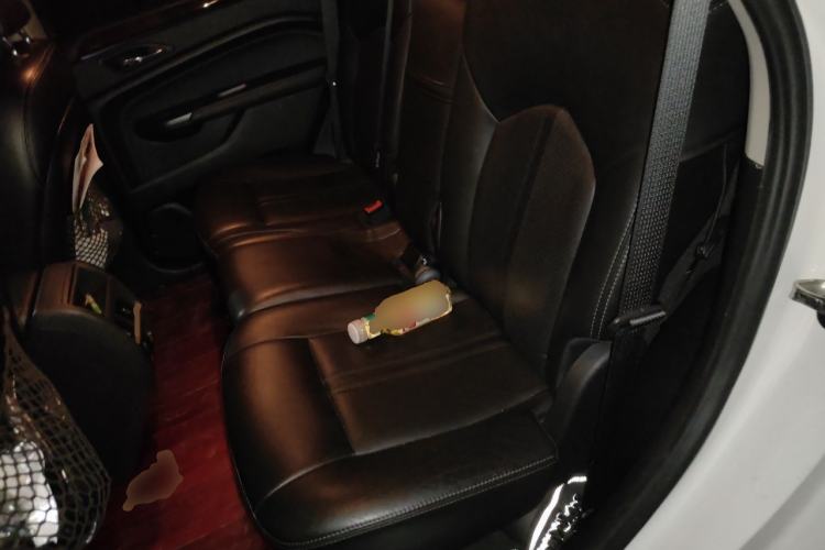 Used Cadillac SRX 2014 3.0L Luxury Model Left Rear Seat