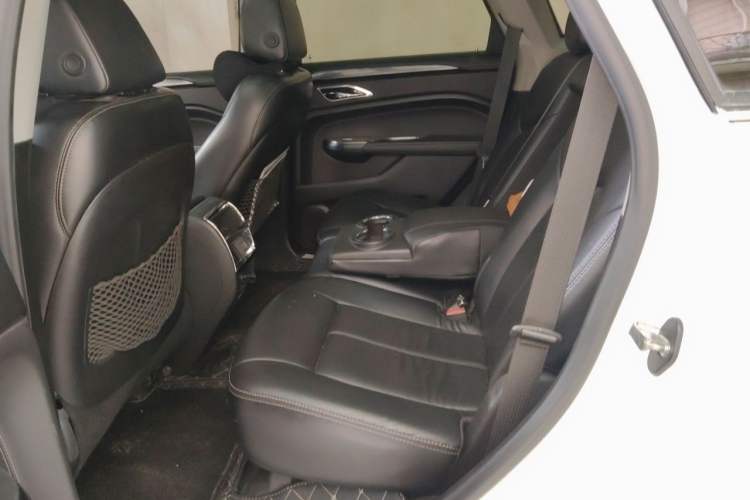 Used Cadillac SRX 2014 3.0L Comfort Model Left Rear Seat