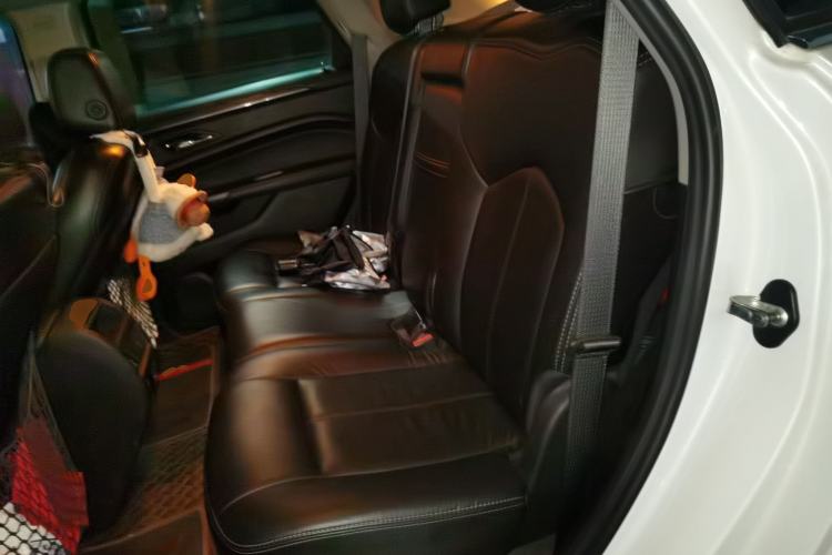 Used Cadillac SRX 2014 3.0L Comfort Model Left Rear Seat