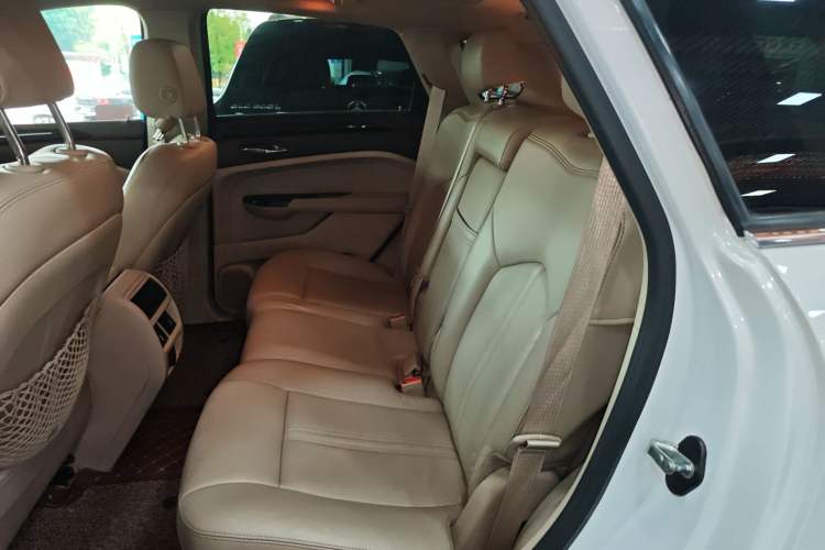Used Cadillac SRX 2014 3.0L Elite Model Left Rear Seat