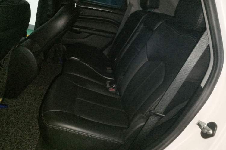 Used Cadillac SRX 2014 3.0L Comfort Model Left Rear Seat