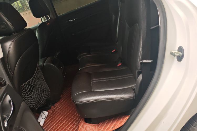 Used Cadillac SRX 2014 3.0L Luxury Model Left Rear Seat