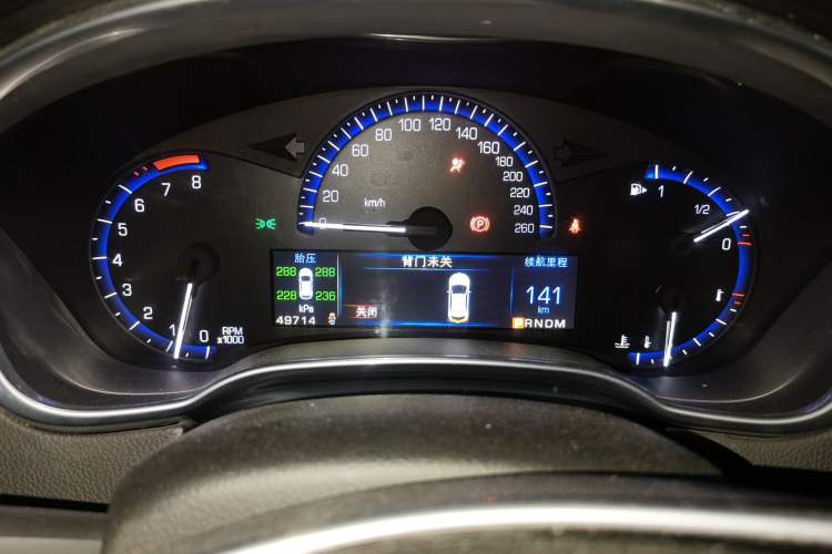Used Cadillac SRX 2014 3.0L Comfort Model Odometer Close Up