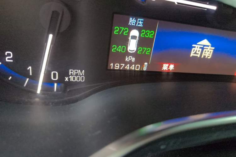 Used Cadillac SRX 2014 3.0L Luxury Model Odometer Close Up