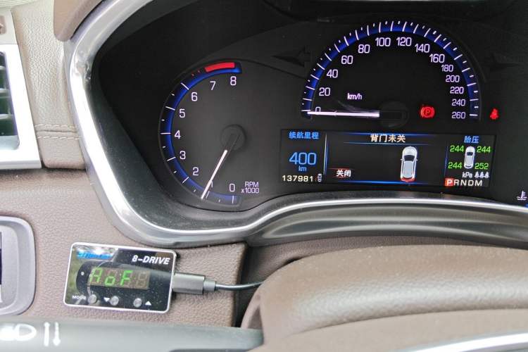 Used Cadillac SRX 2014 3.0L Flagship Model Odometer Close Up