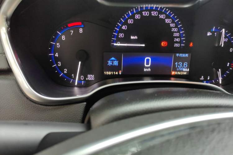 Used Cadillac SRX 2014 3.0L Elite Model Odometer Close Up