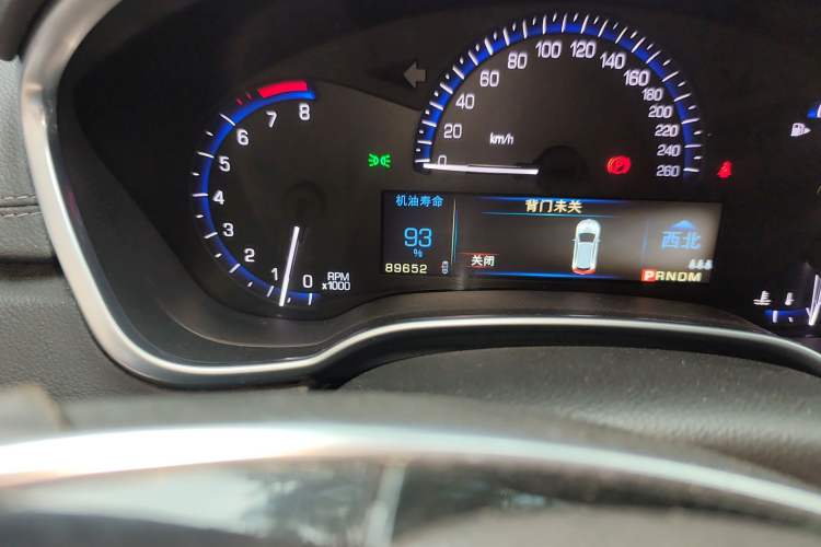 Used Cadillac SRX 2014 3.0L Comfort Model Odometer Close Up