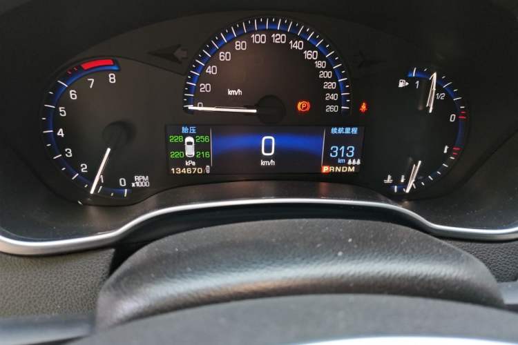Used Cadillac SRX 2014 3.0L Elite Model Odometer Close Up