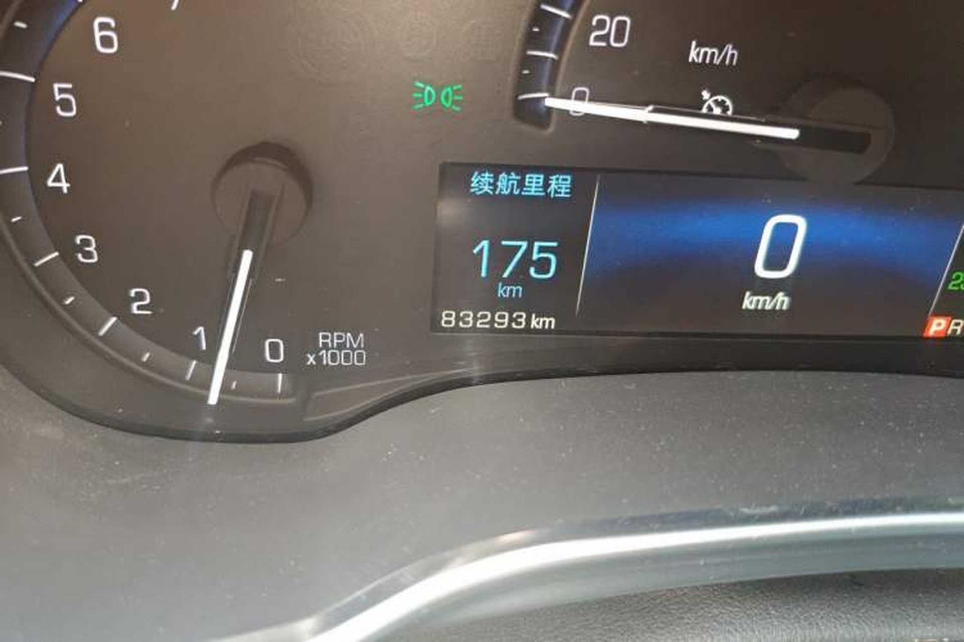 Used Cadillac SRX 2014 3.0L Luxury Model Odometer Close Up