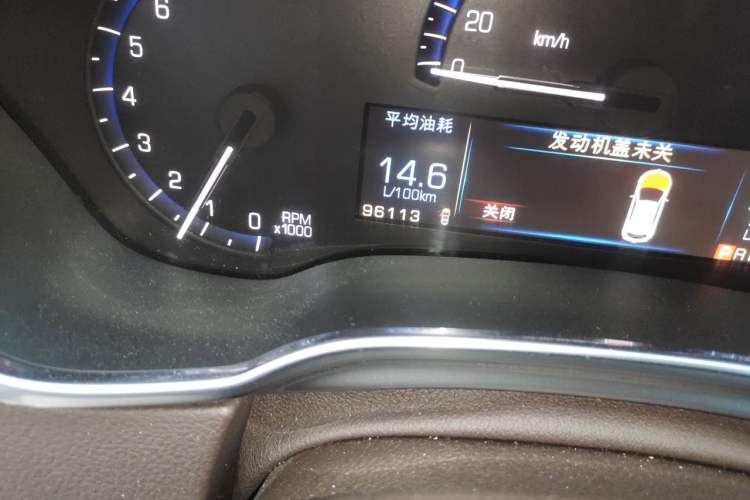 Used Cadillac SRX 2014 3.0L Leading Model Odometer Close Up