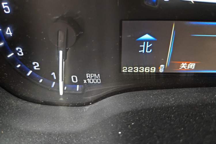Used Cadillac SRX 2014 3.0L Comfort Model Odometer Close Up