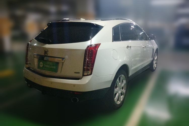 Used Cadillac SRX 2014 3.6L Flagship Model Rear Right 45 Deg